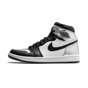 Nike Wmns Air Jordan 1 Retro High OG "Silver Bombeu" CD0461-001 Black/Metallic Silver/White/Black | 20AMKHWOV