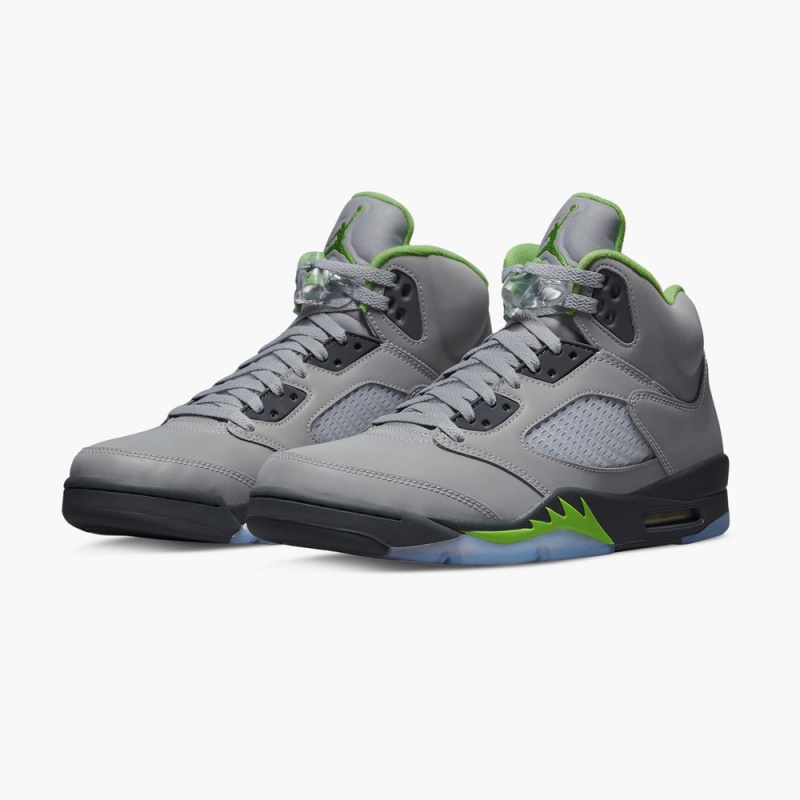 Nike Air Jordan 5 Retro